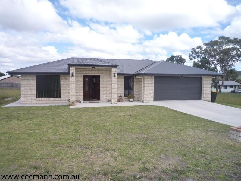 24 Barton Street, Stanthorpe QLD 4380