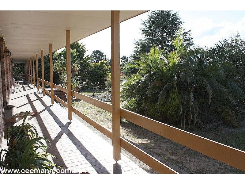 52 Tunnel Road, Stanthorpe QLD 4380