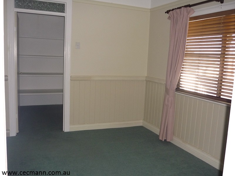 14 Symes Street, Stanthorpe QLD 4380