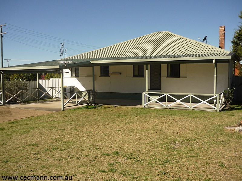 14 Symes Street, Stanthorpe QLD 4380