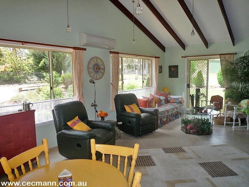 11 Pioneers Parade, Stanthorpe QLD 4380