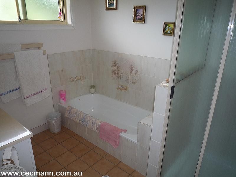 11 Pioneers Parade, Stanthorpe QLD 4380