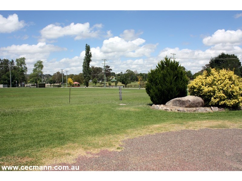 9 Talc Street, Stanthorpe QLD 4380