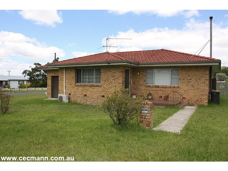 2 Plant Street, Stanthorpe QLD 4380