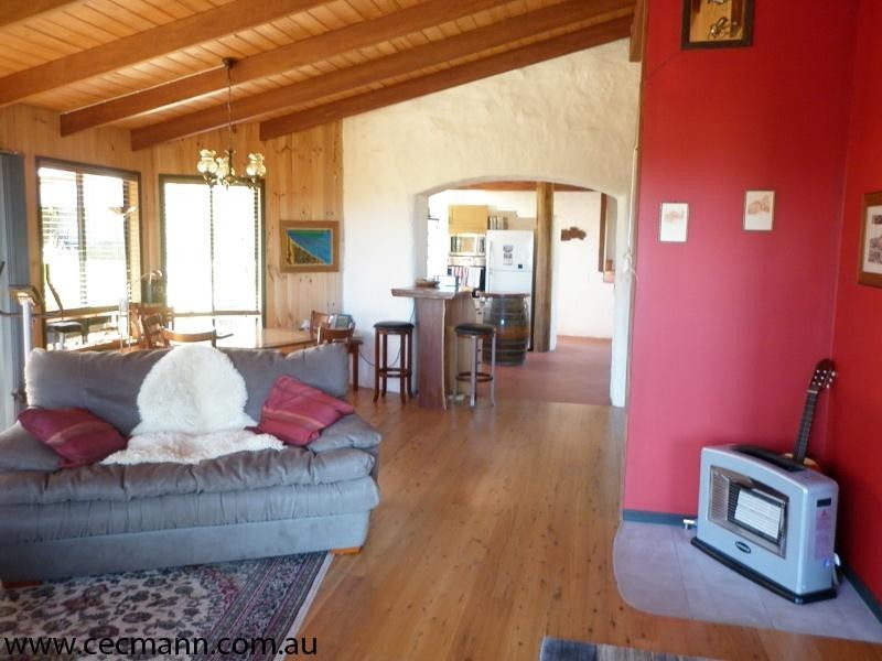 298 Marinis Road, Stanthorpe QLD 4380