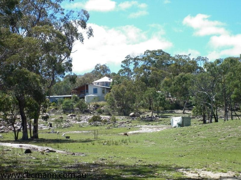 298 Marinis Road, Stanthorpe QLD 4380
