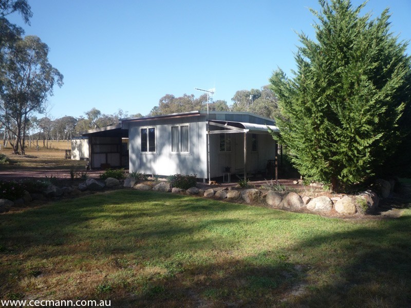 71 Hoey Lane, Stanthorpe QLD 4380