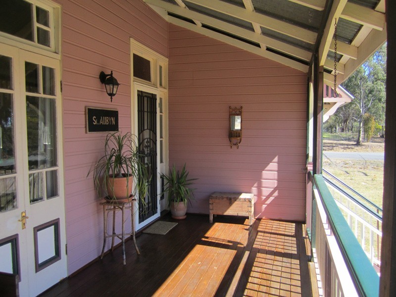 3 Clark Lane, Stanthorpe QLD 4380