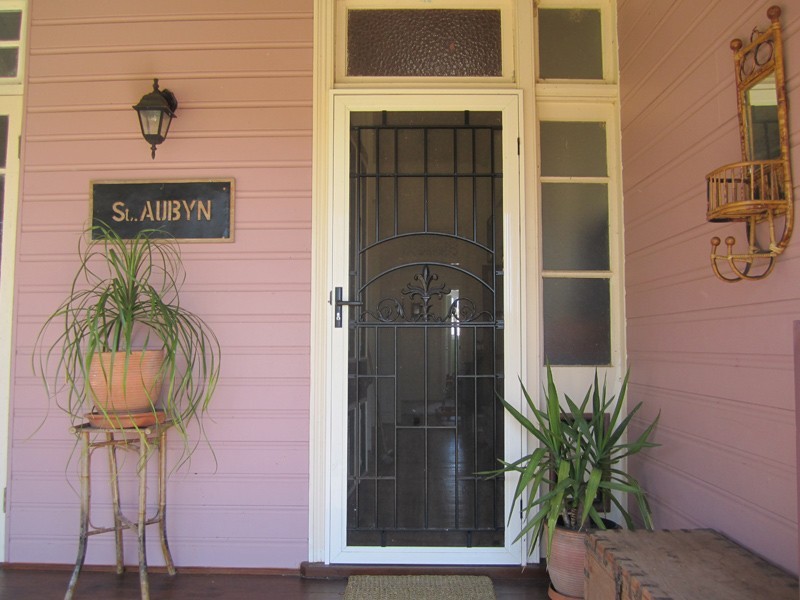 3 Clark Lane, Stanthorpe QLD 4380