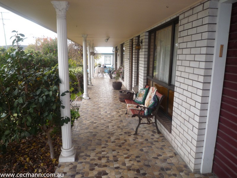 3 McGregor Terrace, Stanthorpe QLD 4380