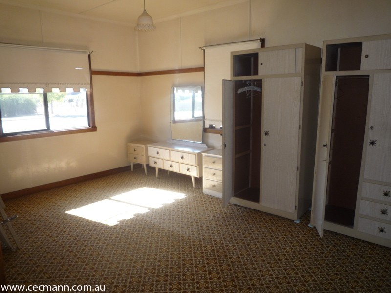 81 High  Street, Stanthorpe QLD 4380