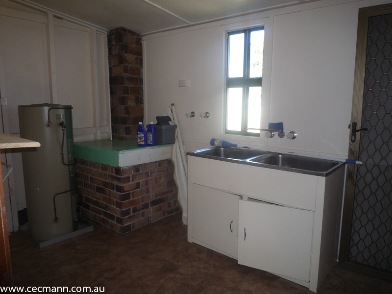 81 High  Street, Stanthorpe QLD 4380