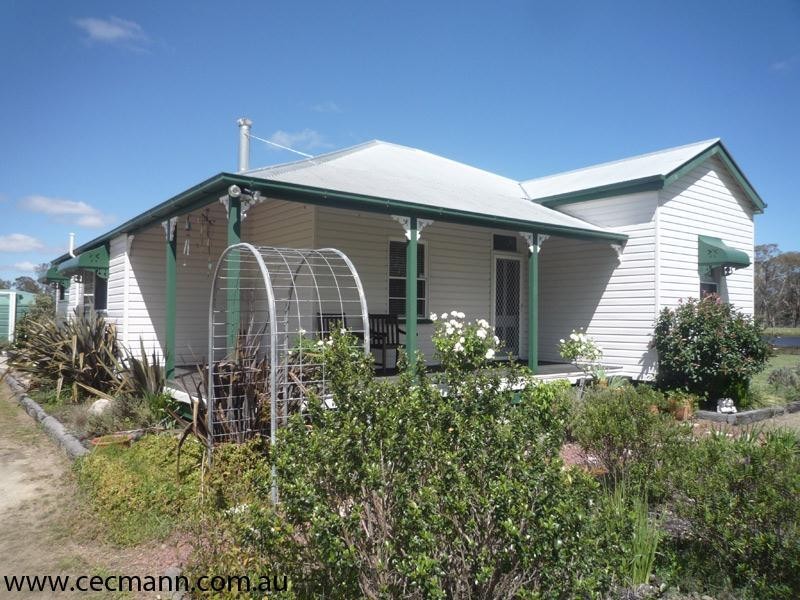 23 Tennant Road, Stanthorpe QLD 4380
