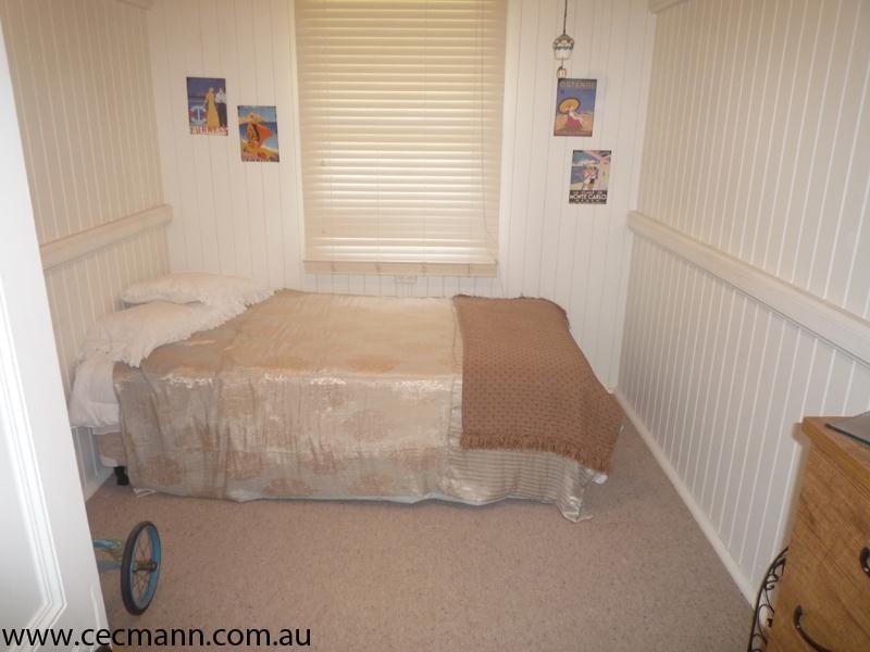 23 Tennant Road, Stanthorpe QLD 4380