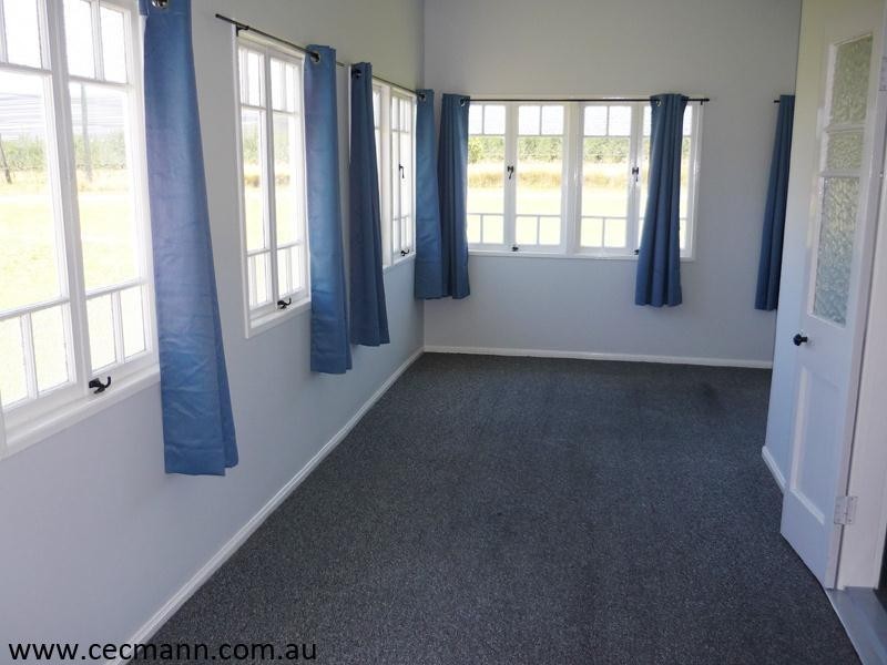 947 Donnelly’s Castle Road, Stanthorpe QLD 4380