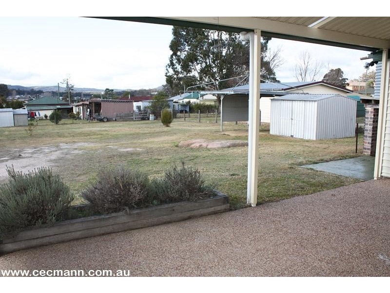 35 Hillcrest Street, Stanthorpe QLD 4380