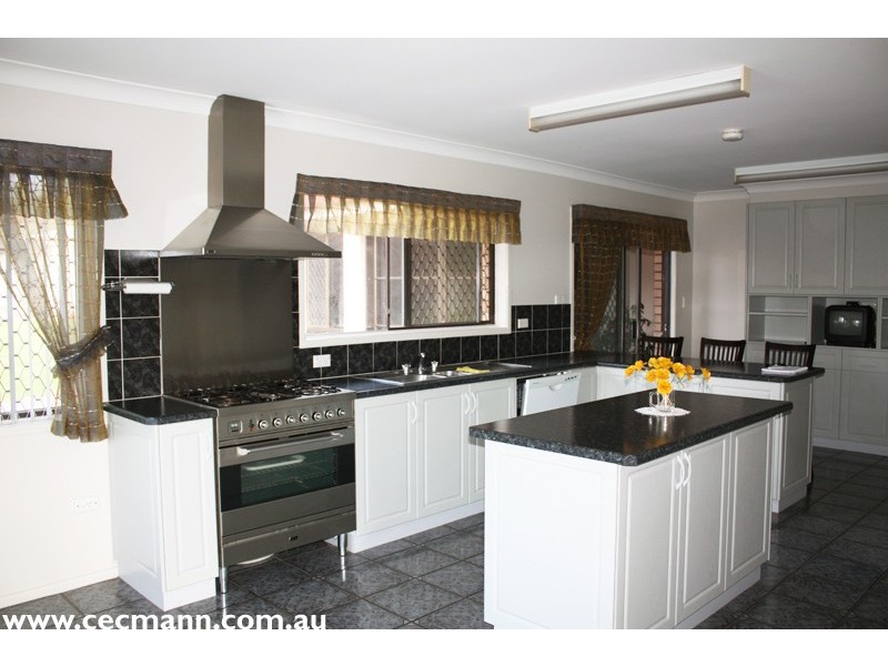 3 Davadi Street, Stanthorpe QLD 4380