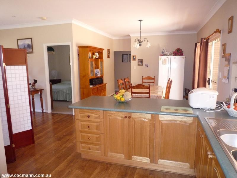 26168 New England Highway, Stanthorpe QLD 4380