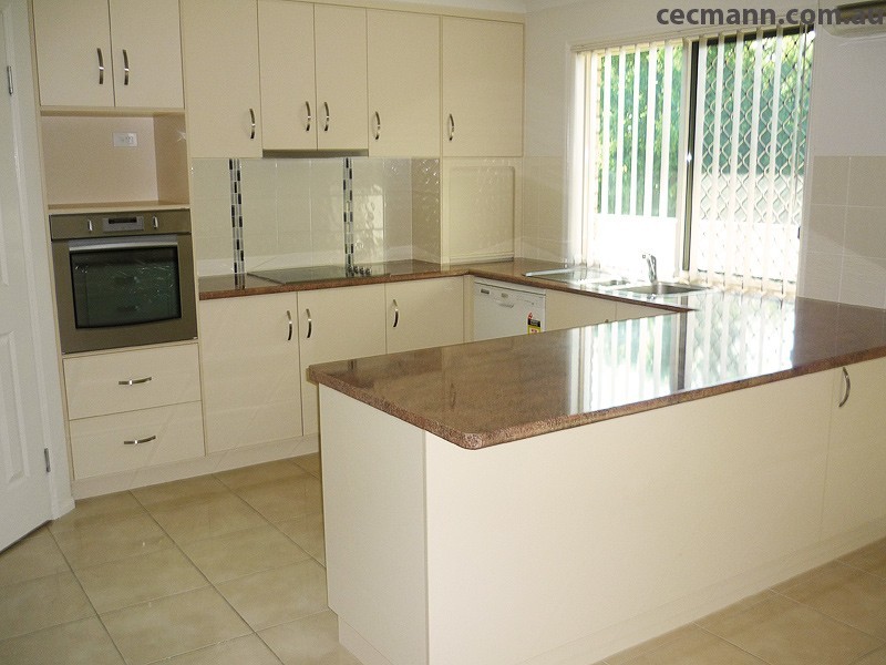 18 Pike Street, Stanthorpe QLD 4380