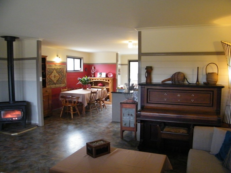 85 Swans Lane, Stanthorpe QLD 4380