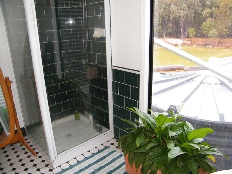 85 Swans Lane, Stanthorpe QLD 4380