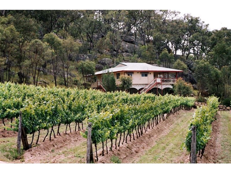 60 Zambelli  Road, Stanthorpe QLD 4380