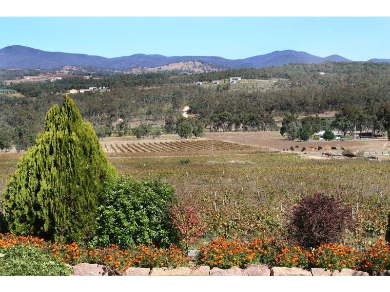 60 Zambelli  Road, Stanthorpe QLD 4380