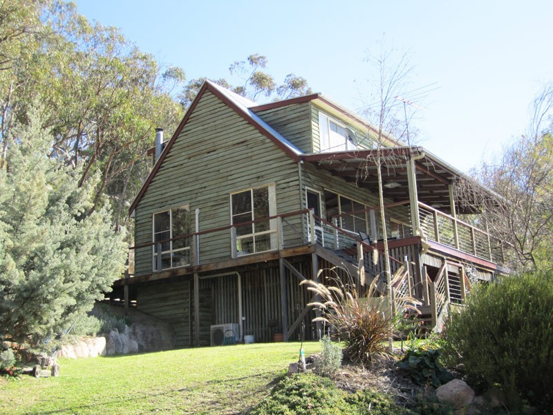 79 Lees Mountain Road, Stanthorpe QLD 4380