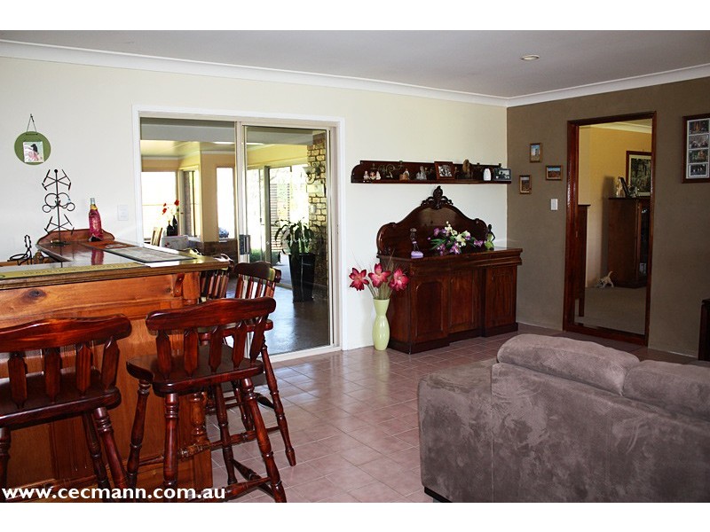 33 Moss Court, Stanthorpe QLD 4380