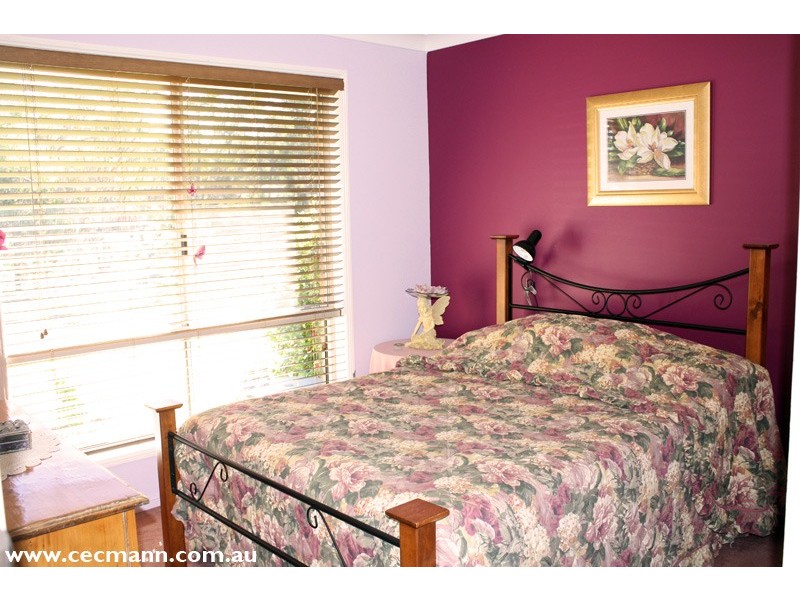 33 Moss Court, Stanthorpe QLD 4380