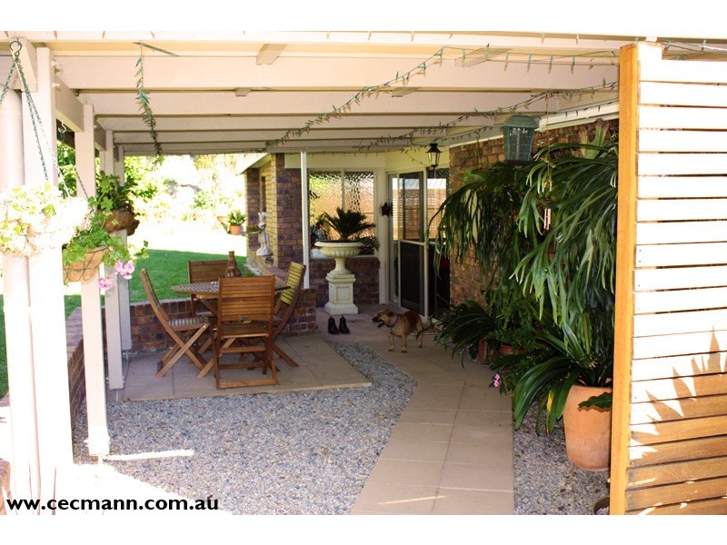 33 Moss Court, Stanthorpe QLD 4380