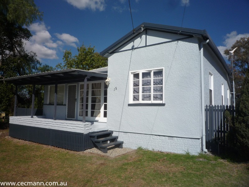 15 College Road, Stanthorpe QLD 4380