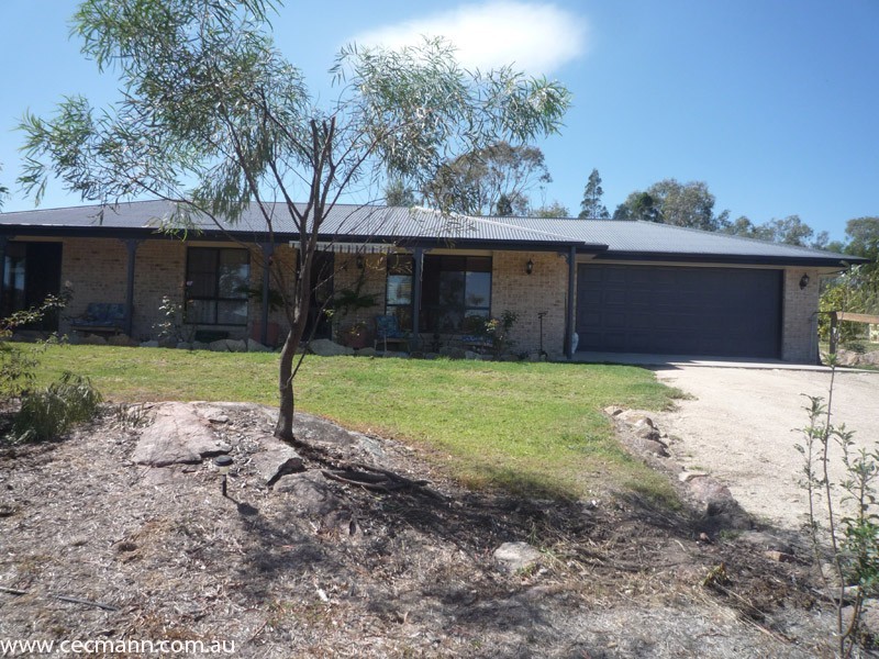 11 Sanderson Road, Stanthorpe QLD 4380