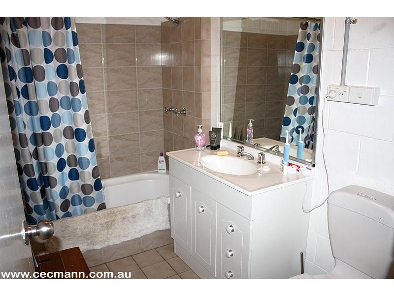 17 Denham Street, Stanthorpe QLD 4380