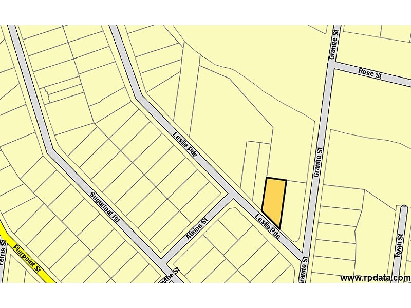 8 Leslie Parade, Stanthorpe QLD 4380