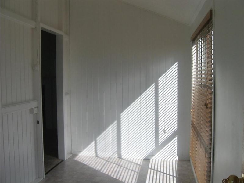 26 McGregor Terrace, Stanthorpe QLD 4380