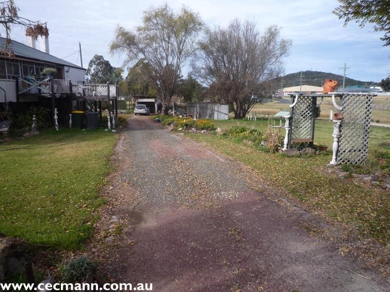 9 McGlew Street, Stanthorpe QLD 4380