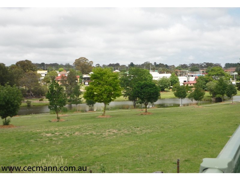 8/21 Wolfram  Street, Stanthorpe QLD 4380