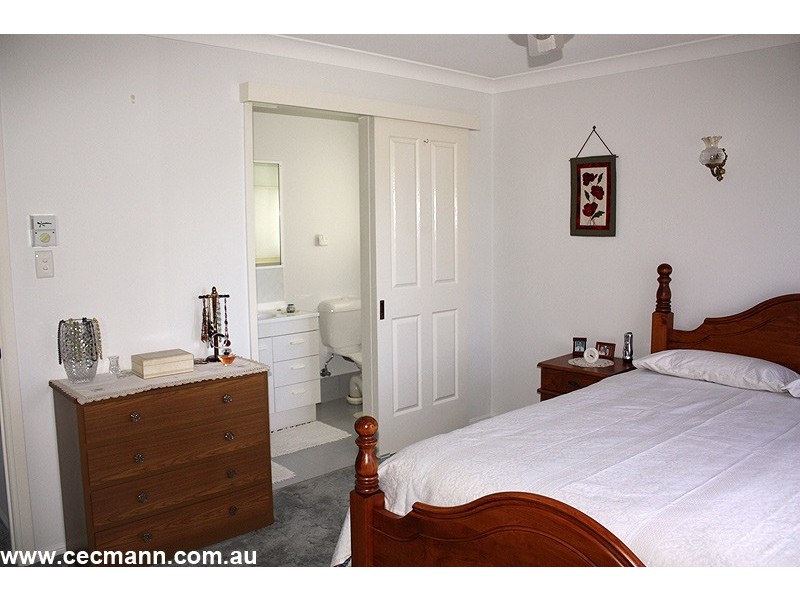 51 Amosfield Road, Stanthorpe QLD 4380