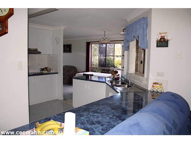 51 Amosfield Road, Stanthorpe QLD 4380