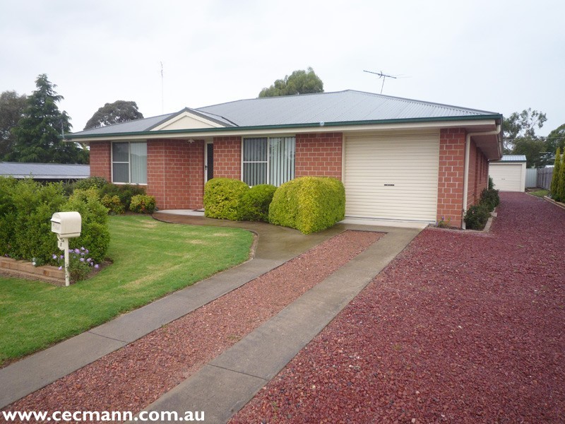 1 Barton Street, Stanthorpe QLD 4380