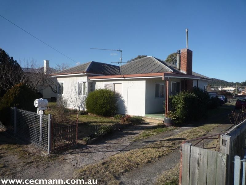 13 Symes Street, Stanthorpe QLD 4380