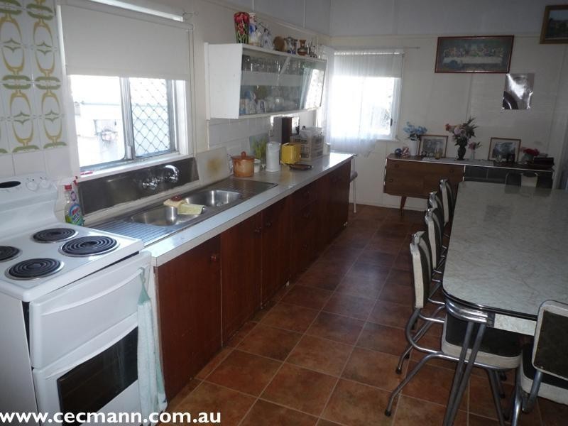 13 Symes Street, Stanthorpe QLD 4380