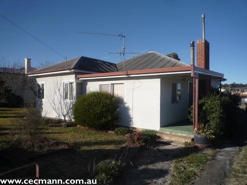 13 Symes Street, Stanthorpe QLD 4380