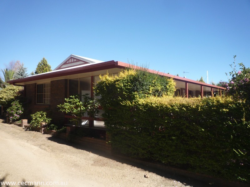 60 Sugarloaf Road, Stanthorpe QLD 4380