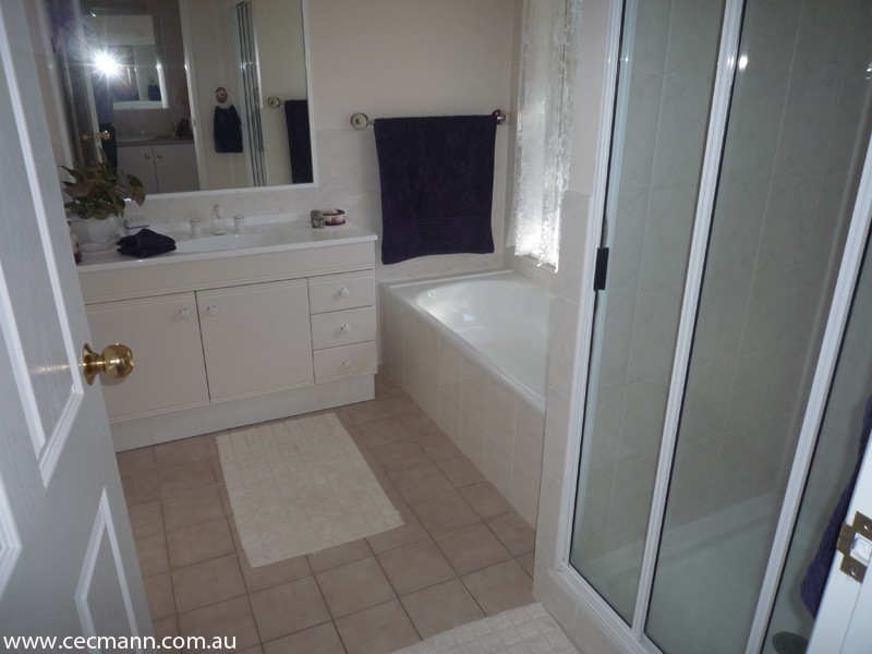 60 Sugarloaf Road, Stanthorpe QLD 4380