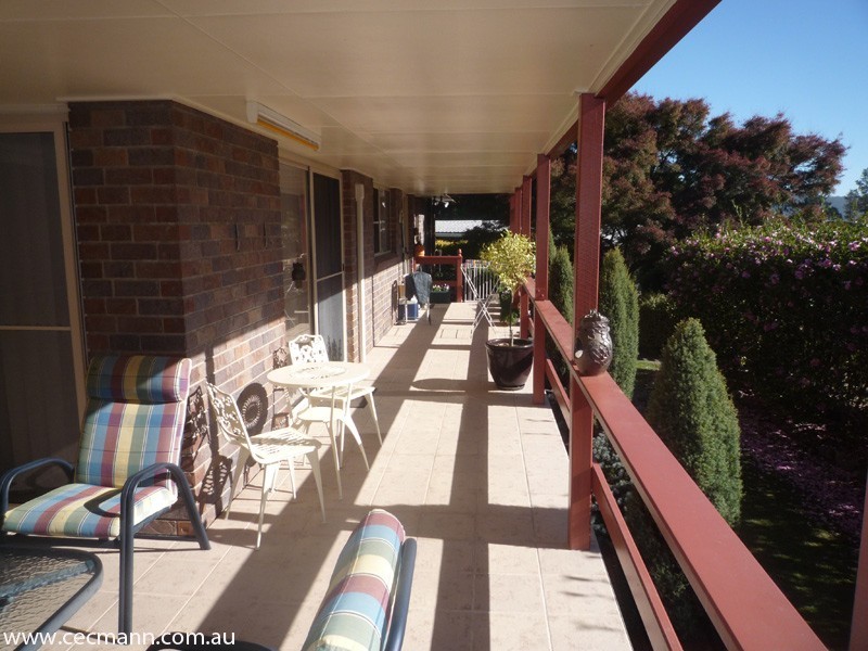 60 Sugarloaf Road, Stanthorpe QLD 4380