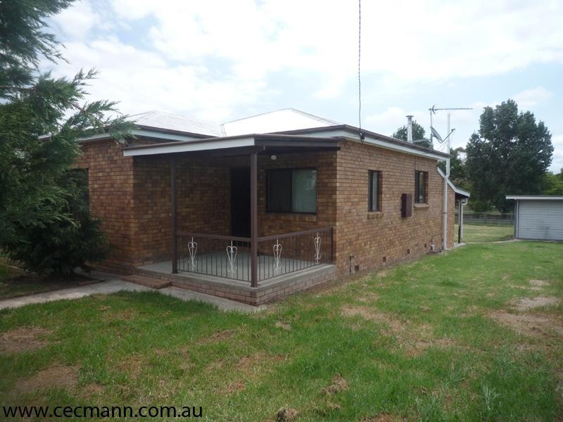 24 Creek Street, Stanthorpe QLD 4380