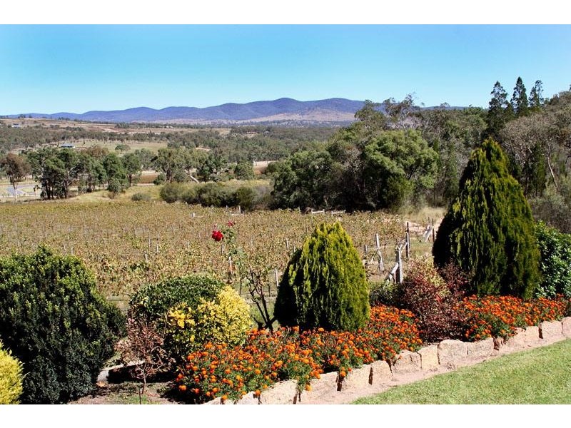 60 Zambelli  Road, Stanthorpe QLD 4380