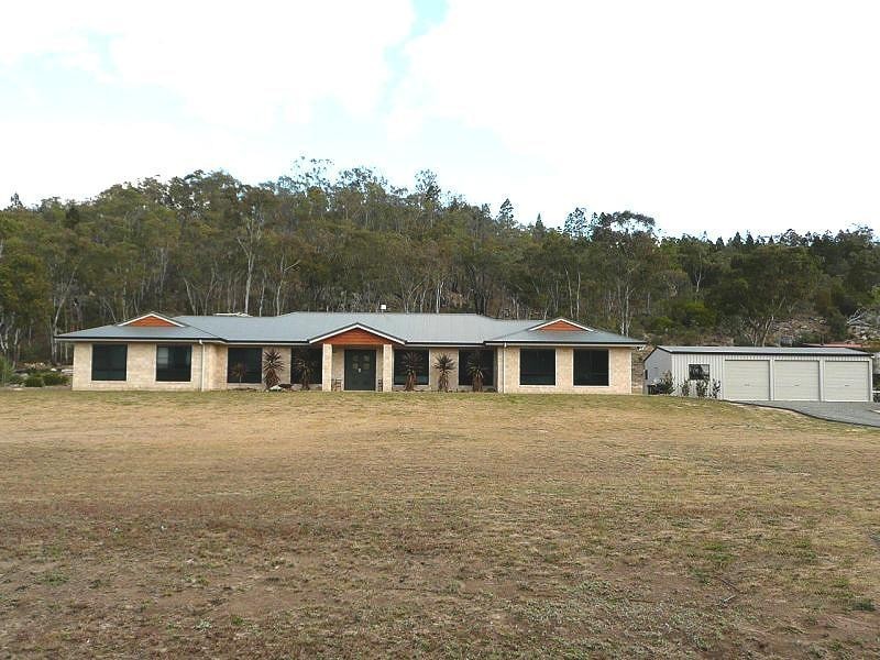 53 Roberts Road, Stanthorpe QLD 4380